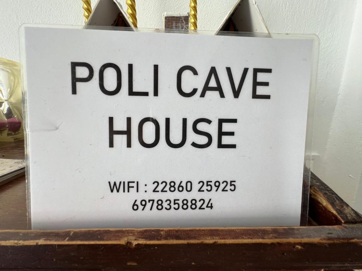 Poli Cave House Santorini Villa Fira  Exterior photo
