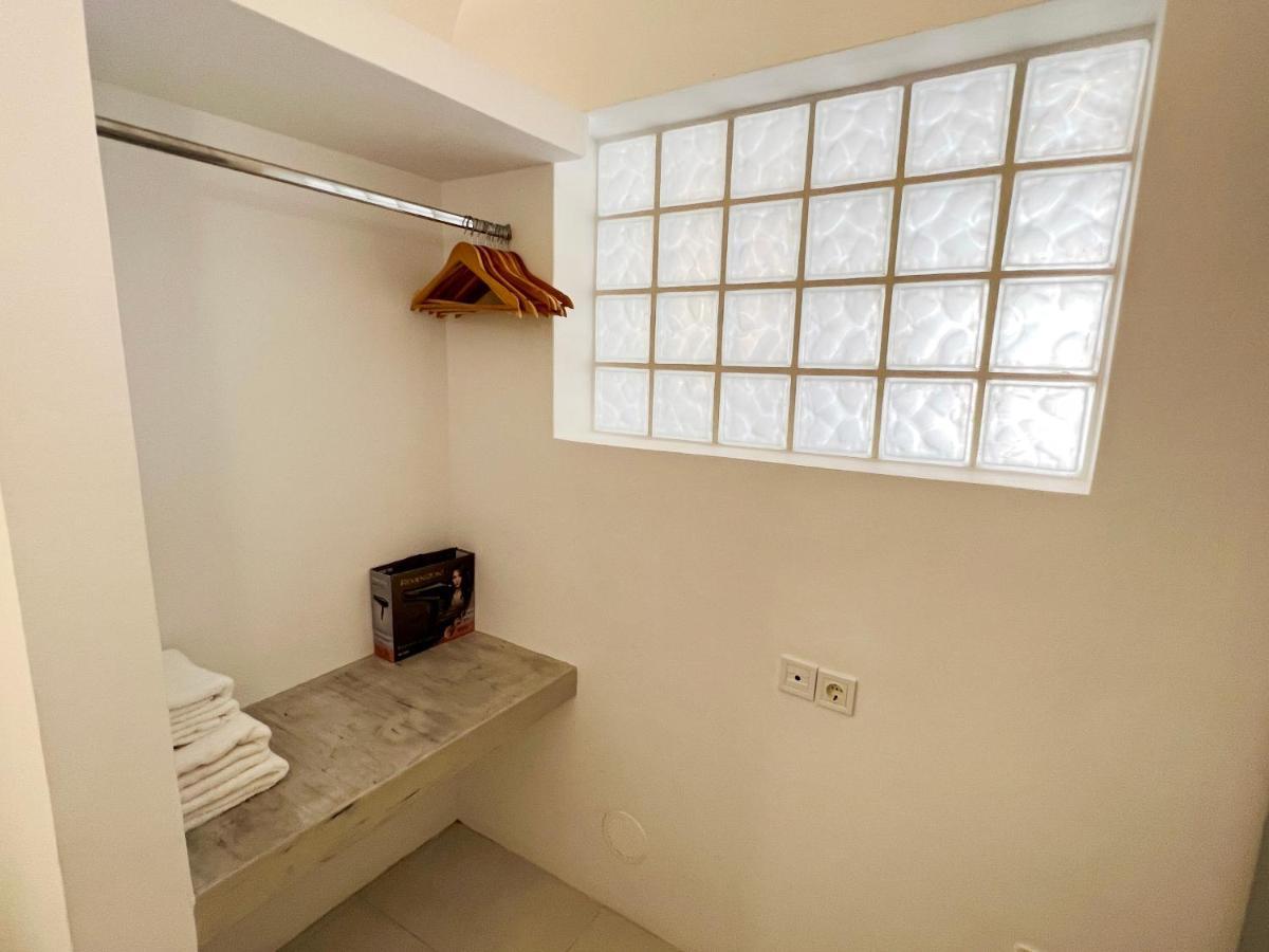 Poli Cave House Santorini Villa Fira  Exterior photo